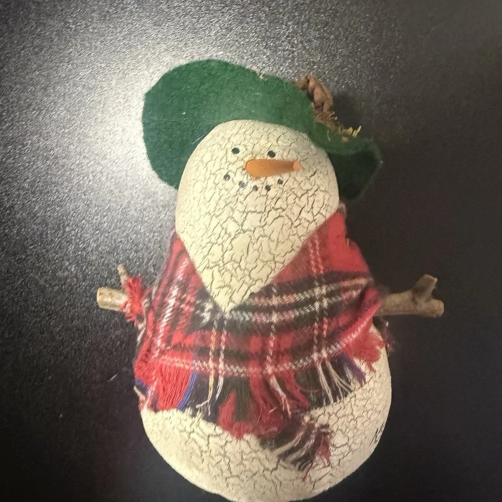 Vintage‎ Natalie Silitch Folk Art Hunter Snowman Figurines  Set Of 2